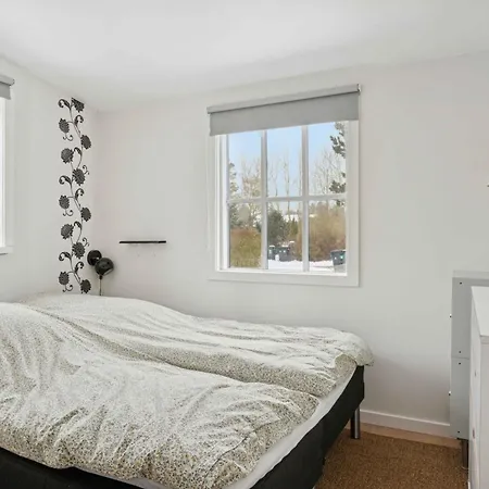Cosy Beachfront For Families * Nakskov