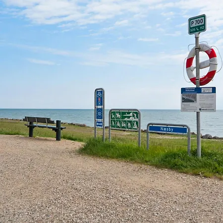 Feriehus Cosy Beachfront For Families Nakskov